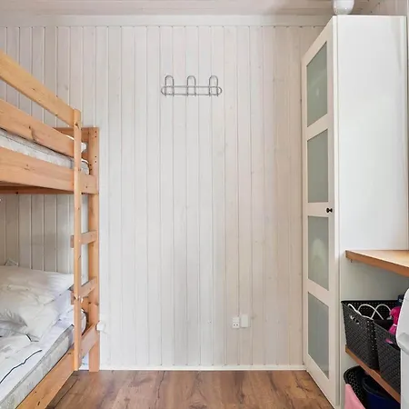 1562-akirkeby-perikumvej-5 Semesterbostad *